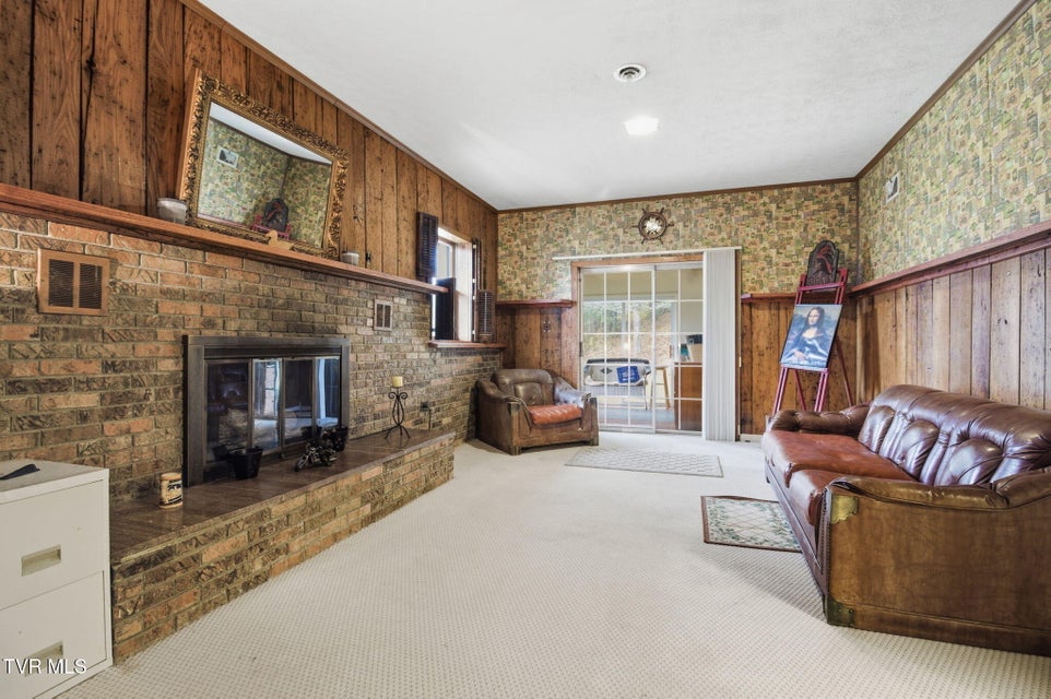 Photo #24: 3928 Happy Hallow Road