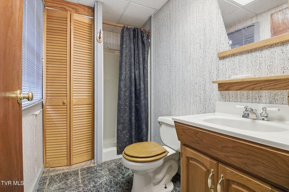 Photo #29: 3928 Happy Hallow Road