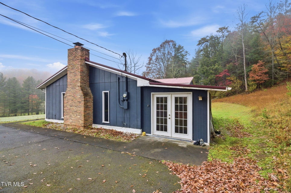 Photo #36: 3928 Happy Hallow Road