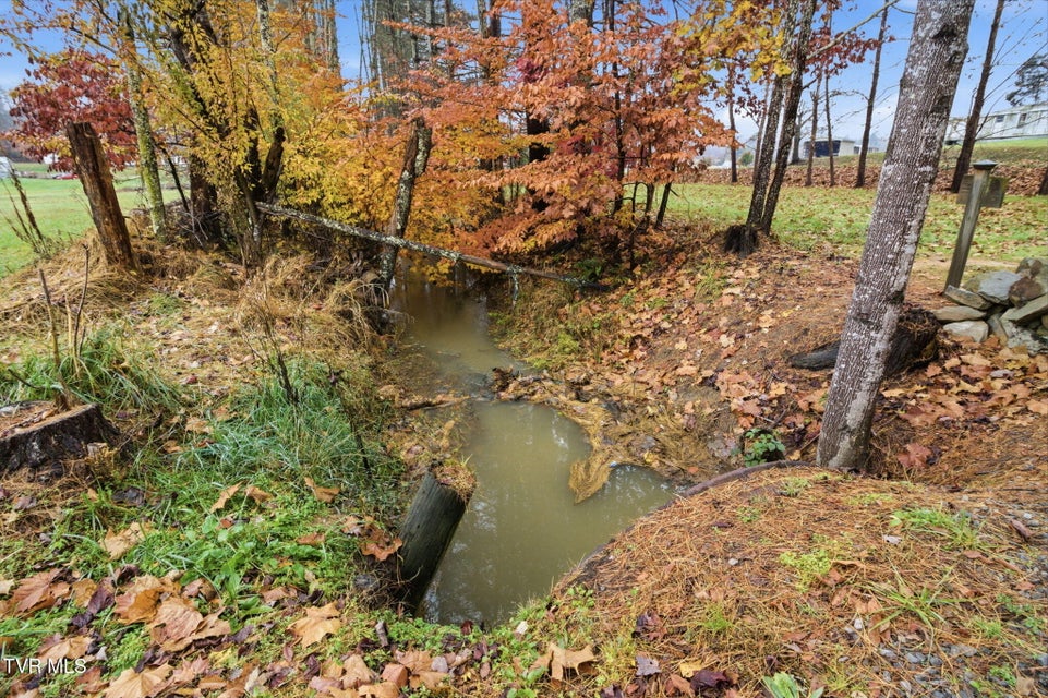 Photo #43: 3928 Happy Hallow Road