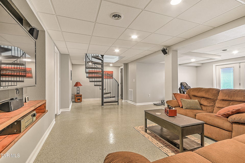 Photo #35: 139 Millstone Drive