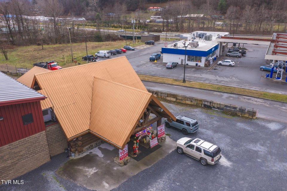 Photo #2: 118 First Avenue