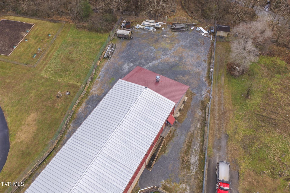 Photo #4: 118 First Avenue