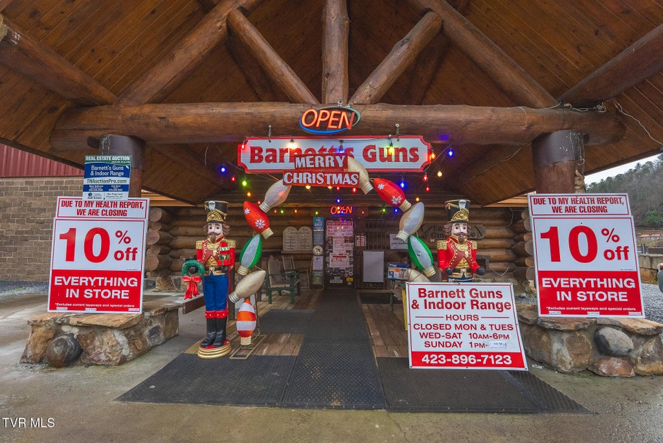 Photo #21: 118 First Avenue