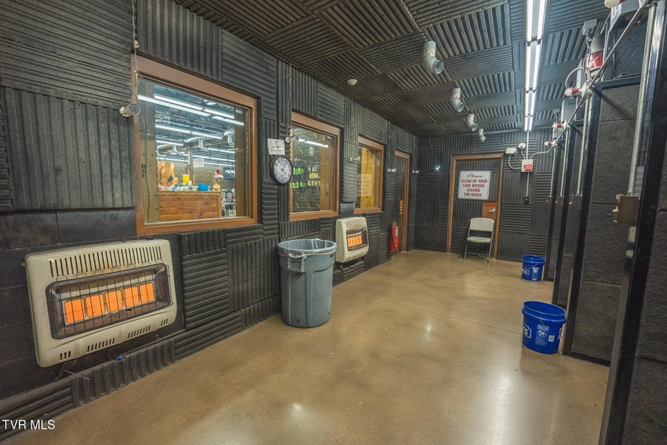 Photo #46: 118 First Avenue