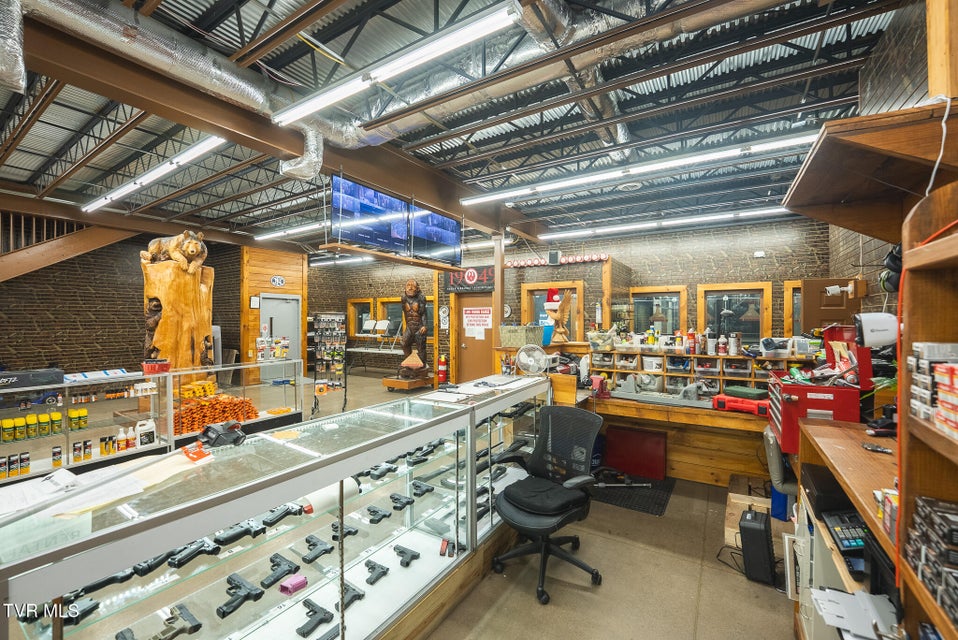 Photo #54: 118 First Avenue