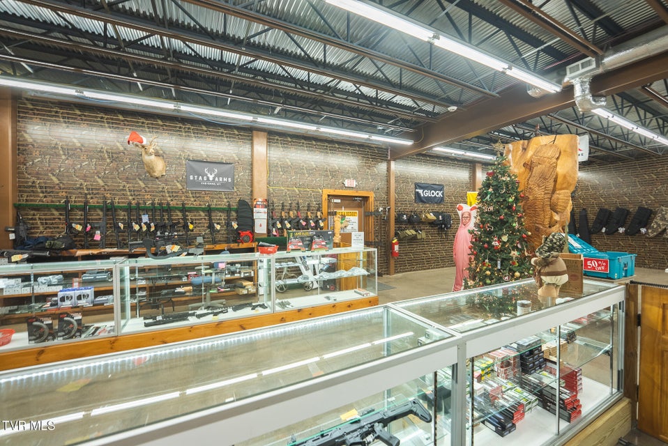 Photo #56: 118 First Avenue