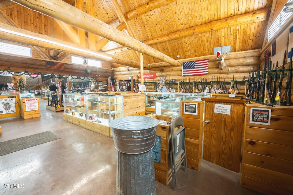 Photo #58: 118 First Avenue