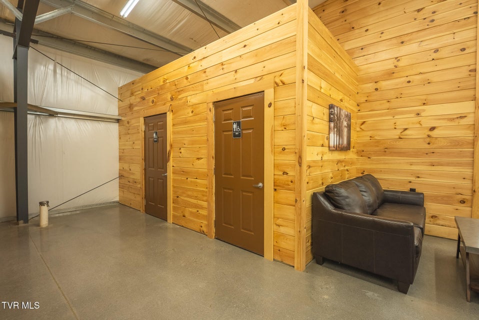 Photo #83: 118 First Avenue