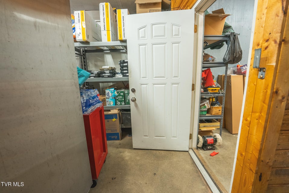 Photo #93: 118 First Avenue