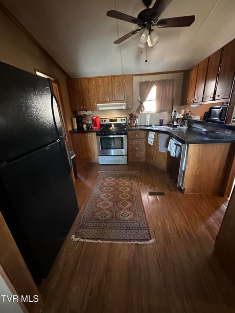 Photo #12: 1313 Siam Road