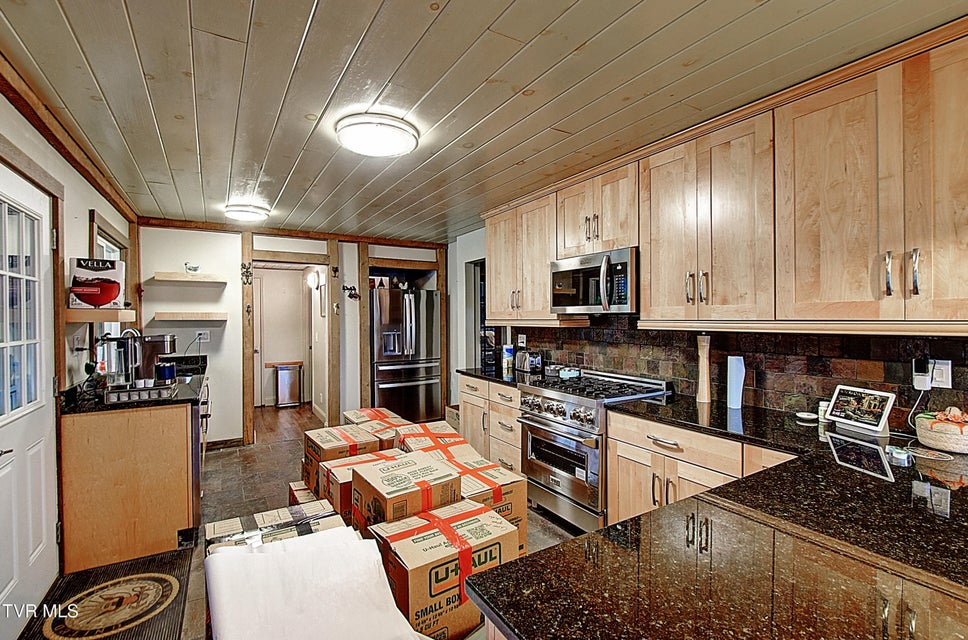 Photo #5: 143 Fordtown Road