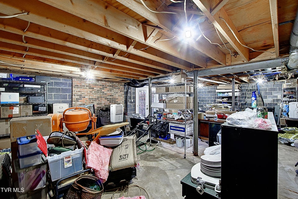 Photo #20: 143 Fordtown Road