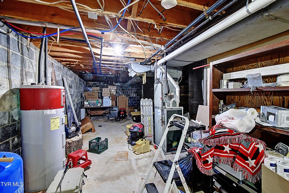 Photo #21: 143 Fordtown Road