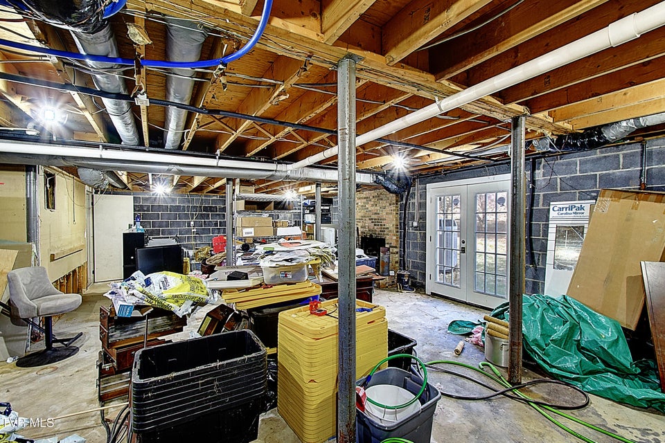 Photo #22: 143 Fordtown Road