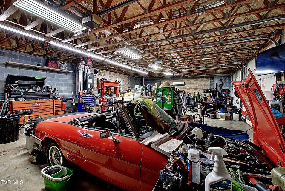 Photo #30: 143 Fordtown Road