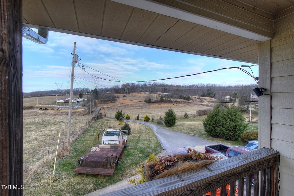 Photo #28: 143 Fordtown Road