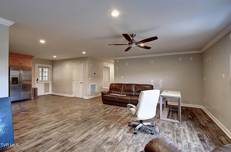 Photo #32: 143 Fordtown Road