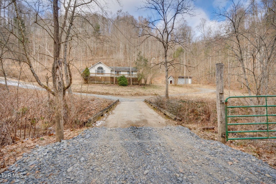 Photo #7: 228 Tiger Creek Road