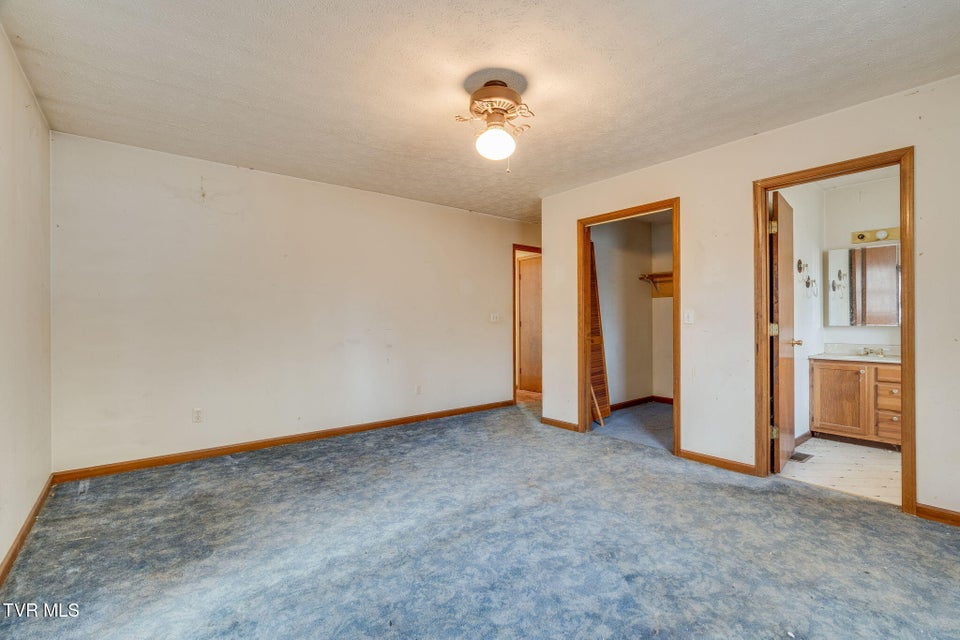 Photo #19: 228 Tiger Creek Road