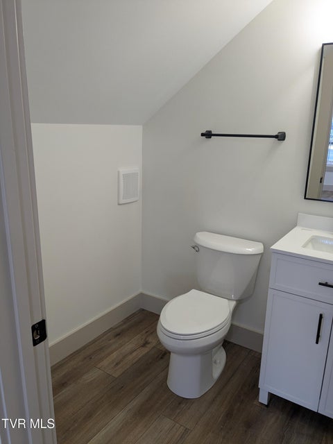 Photo #6: 505 Hickory Tree Pvt Drive