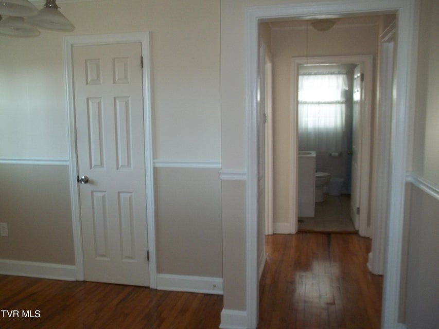 Photo #13: 1012 College Avenue