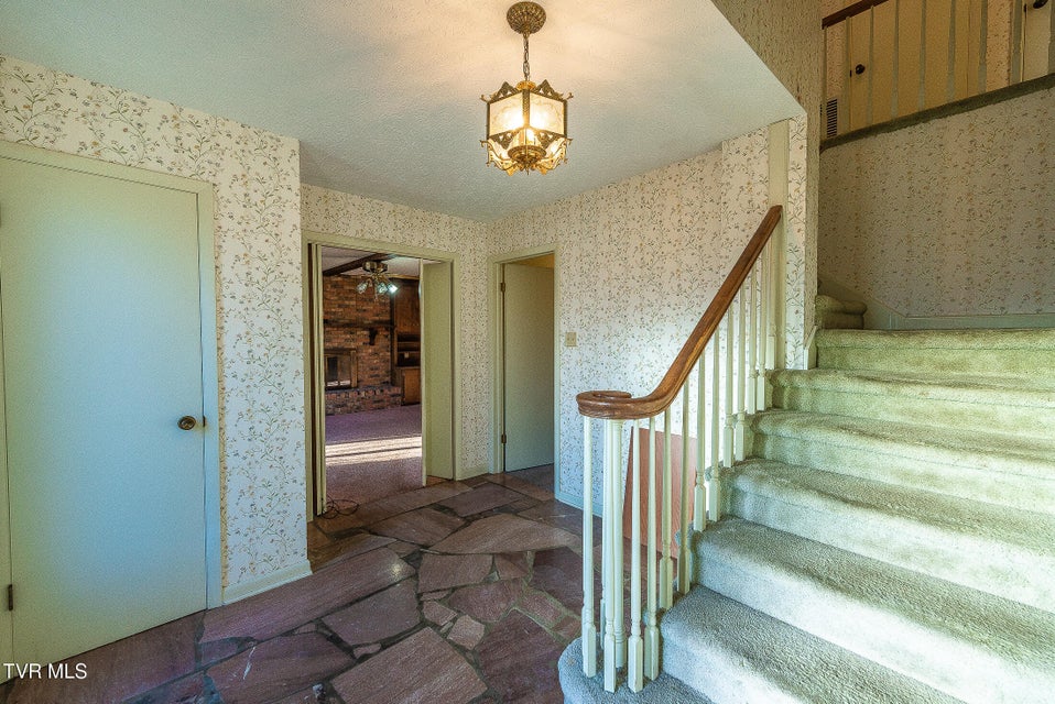 Photo #5: 2616 Suffolk Street