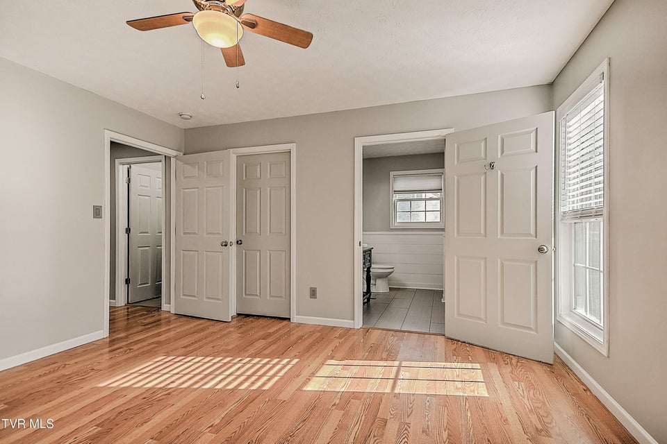 Photo #22: 426 Neal Drive