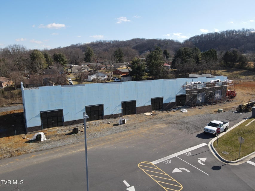 Photo #4: 110 Whitewood Blvd 