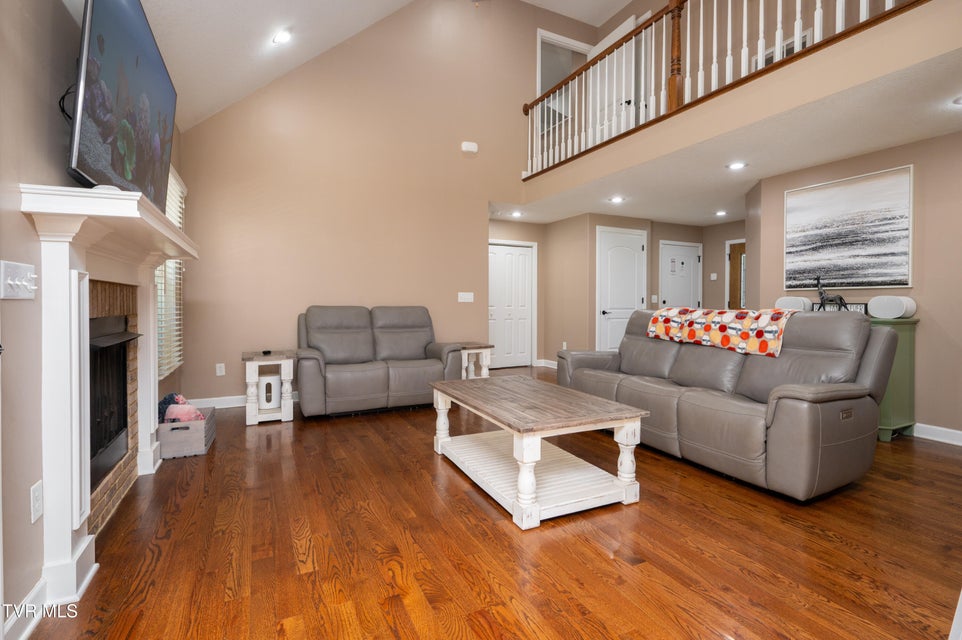 Photo #3: 4272 Anchor Point