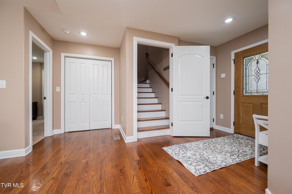 Photo #15: 4272 Anchor Point