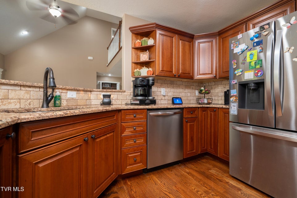 Photo #11: 4272 Anchor Point