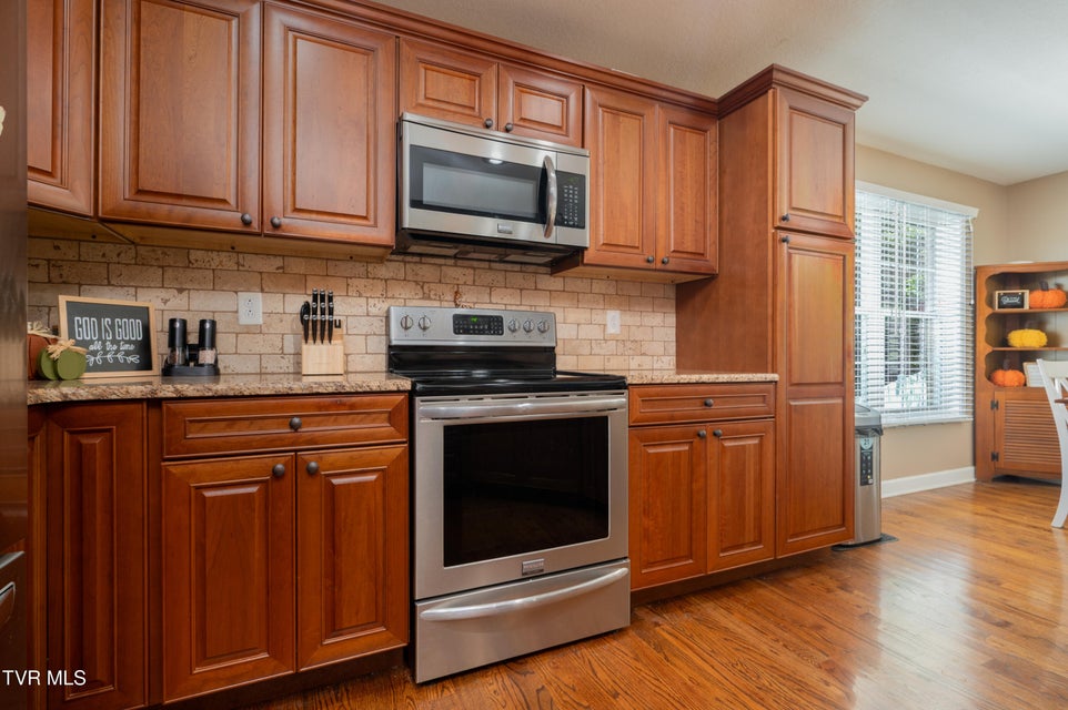 Photo #12: 4272 Anchor Point