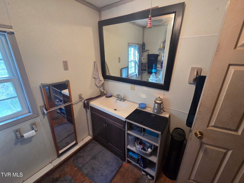 Photo #20: 424 Buzzard Roost Road