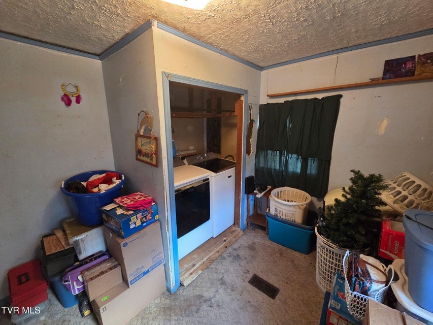 Photo #9: 424 Buzzard Roost Road