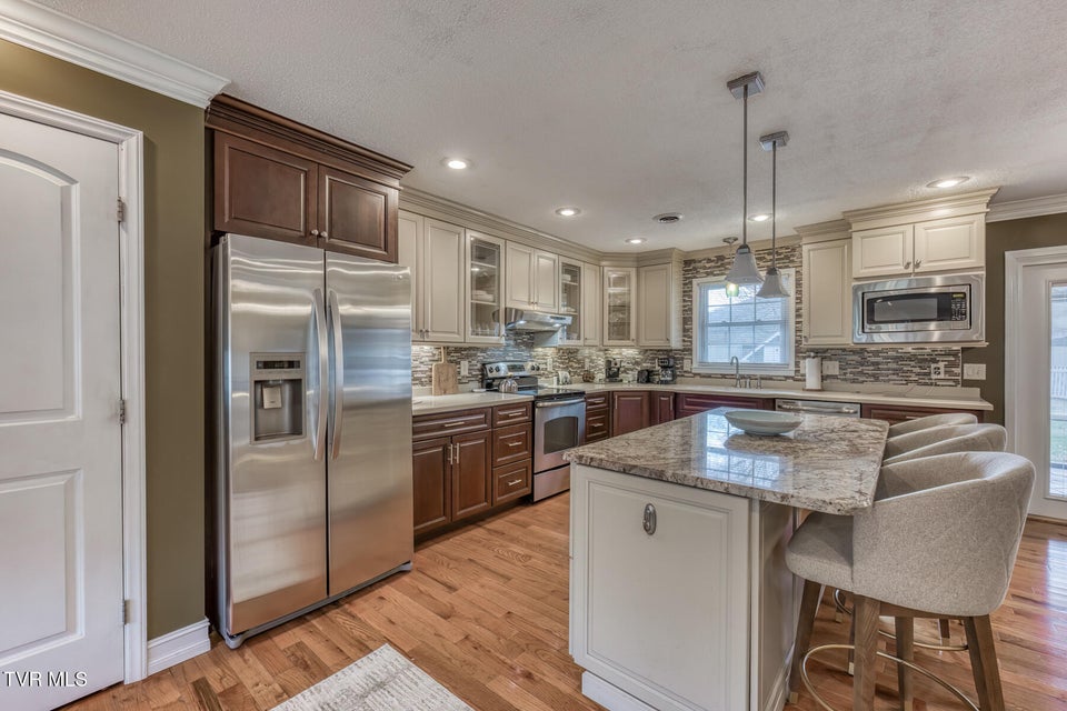 Photo #8: 15 Madison Court