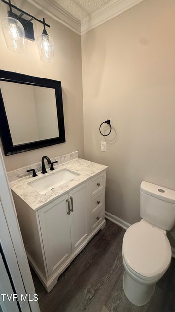 Photo #18: 208 Shady Lane