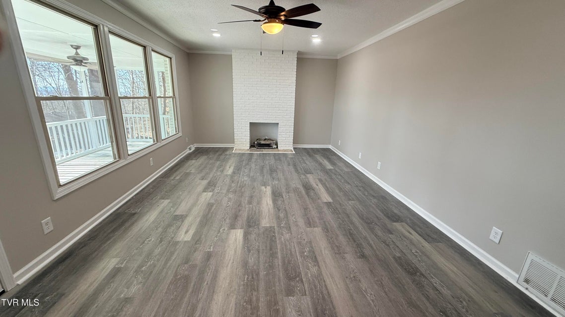 Photo #9: 208 Shady Lane