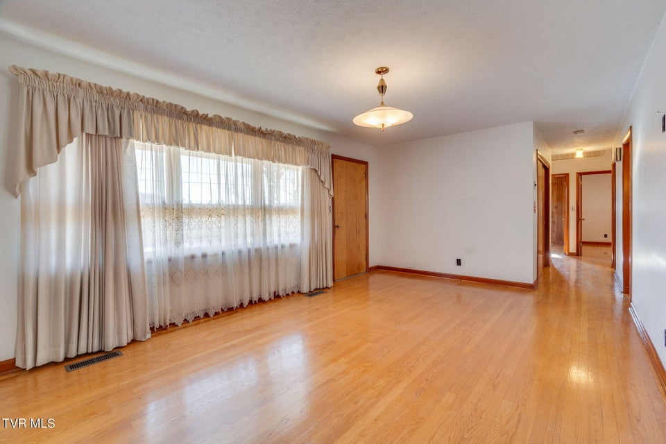 Photo #7: 318 Meadow Lark Street