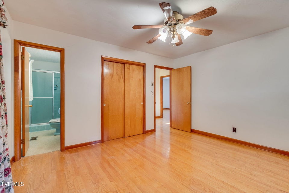 Photo #14: 318 Meadow Lark Street