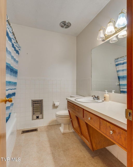 Photo #18: 318 Meadow Lark Street