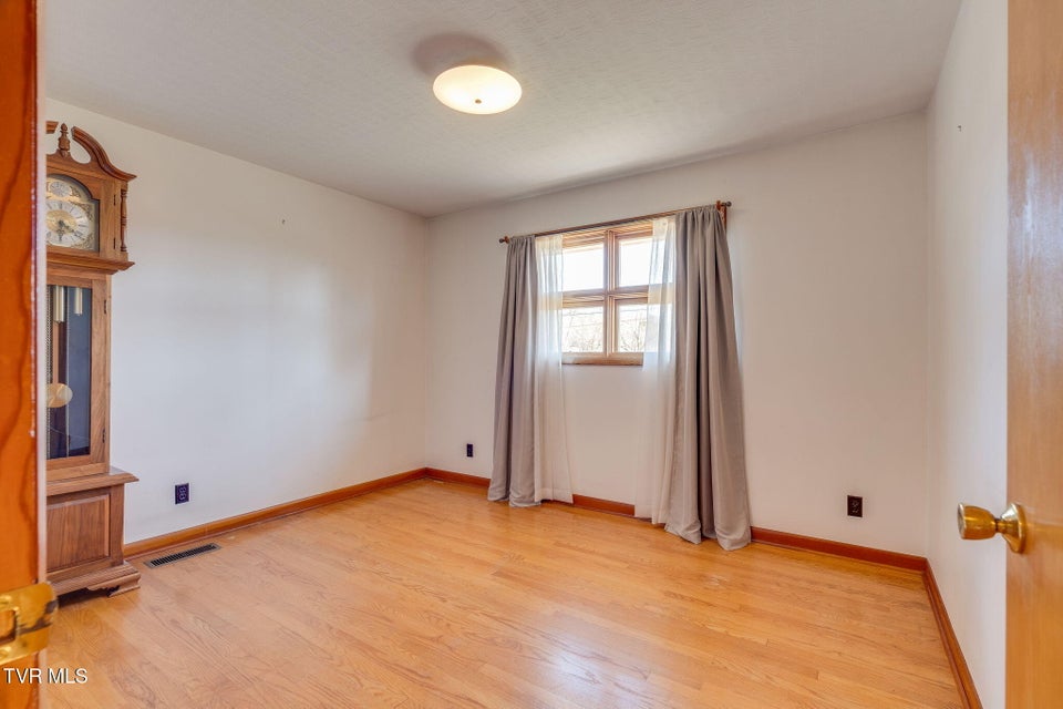 Photo #19: 318 Meadow Lark Street