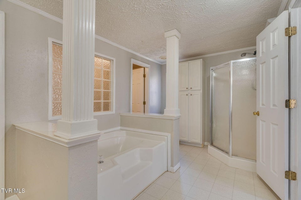 Photo #17: 1872 South Highway 81 