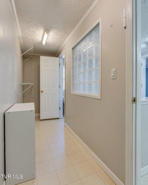 Photo #18: 1872 South Highway 81 