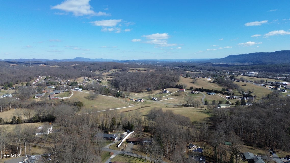 Photo #38: 208 Shady Lane