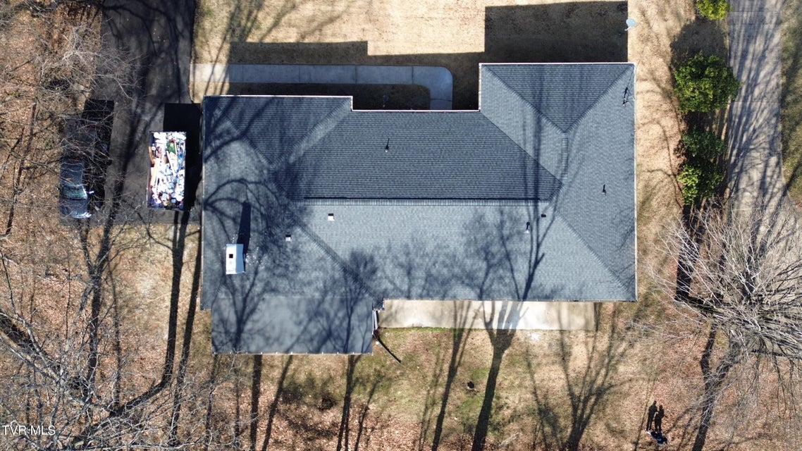 Photo #35: 208 Shady Lane