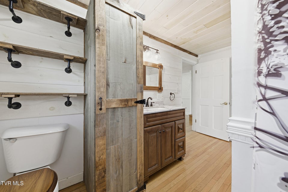 Photo #23: 355 Jay Fanning Road