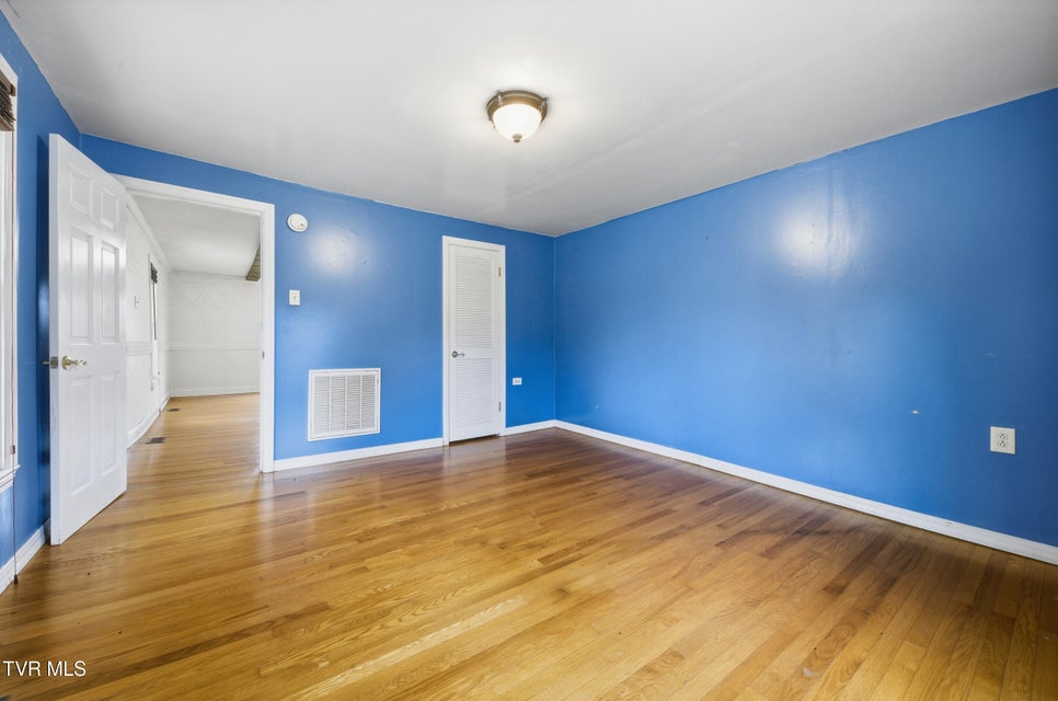 Photo #29: 355 Jay Fanning Road