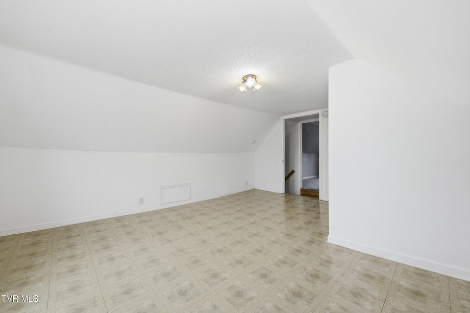 Photo #32: 355 Jay Fanning Road