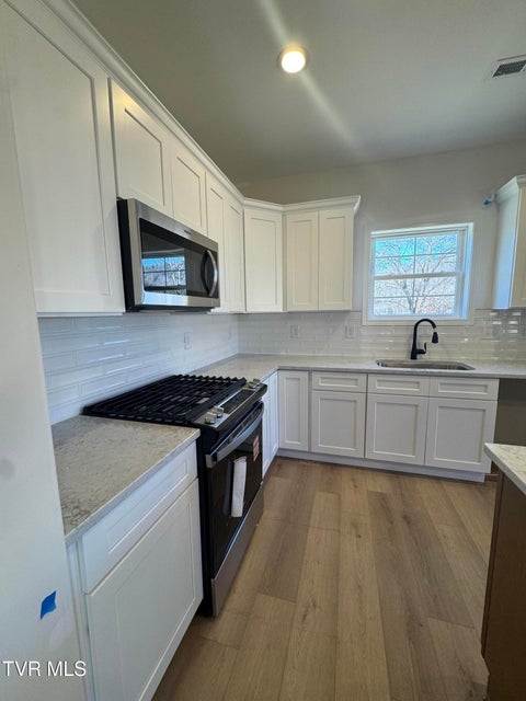 Photo #8: 1209 Brown Road